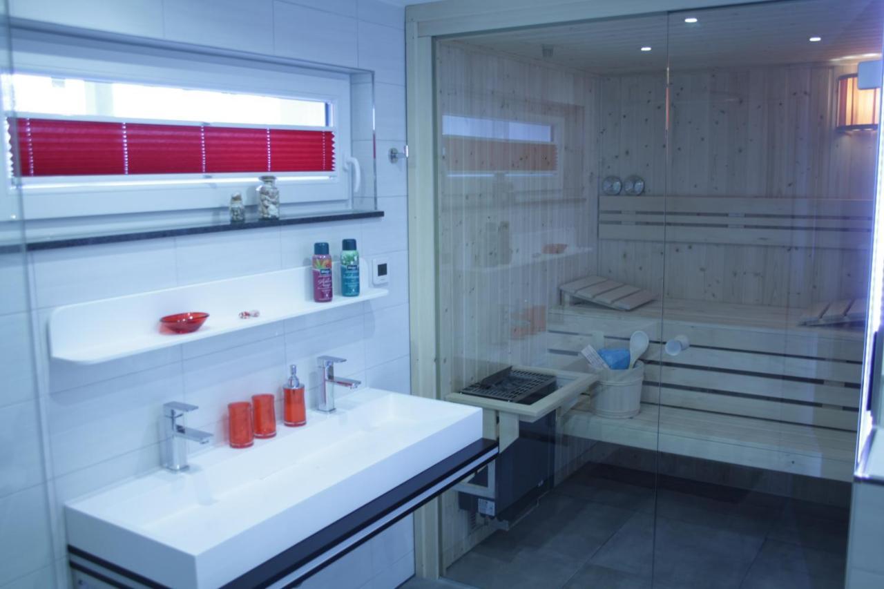 Ferienhaus Am Geiseltalsee Mit Sauna Braunsbedra ภายนอก รูปภาพ