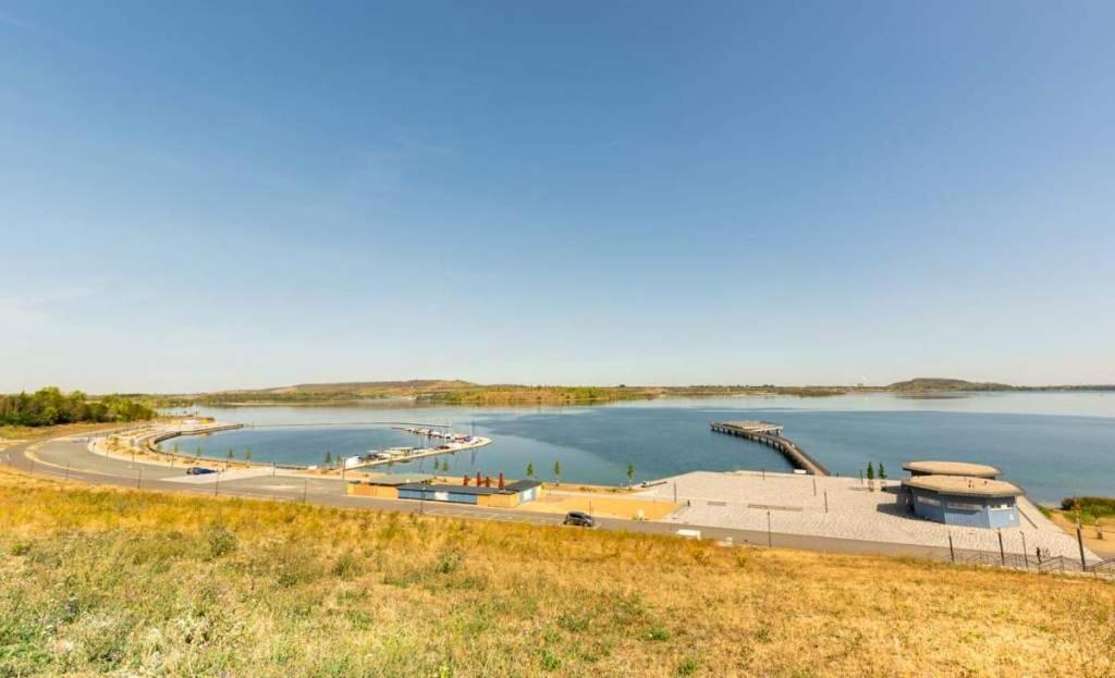 Ferienhaus Am Geiseltalsee Mit Sauna Braunsbedra ภายนอก รูปภาพ